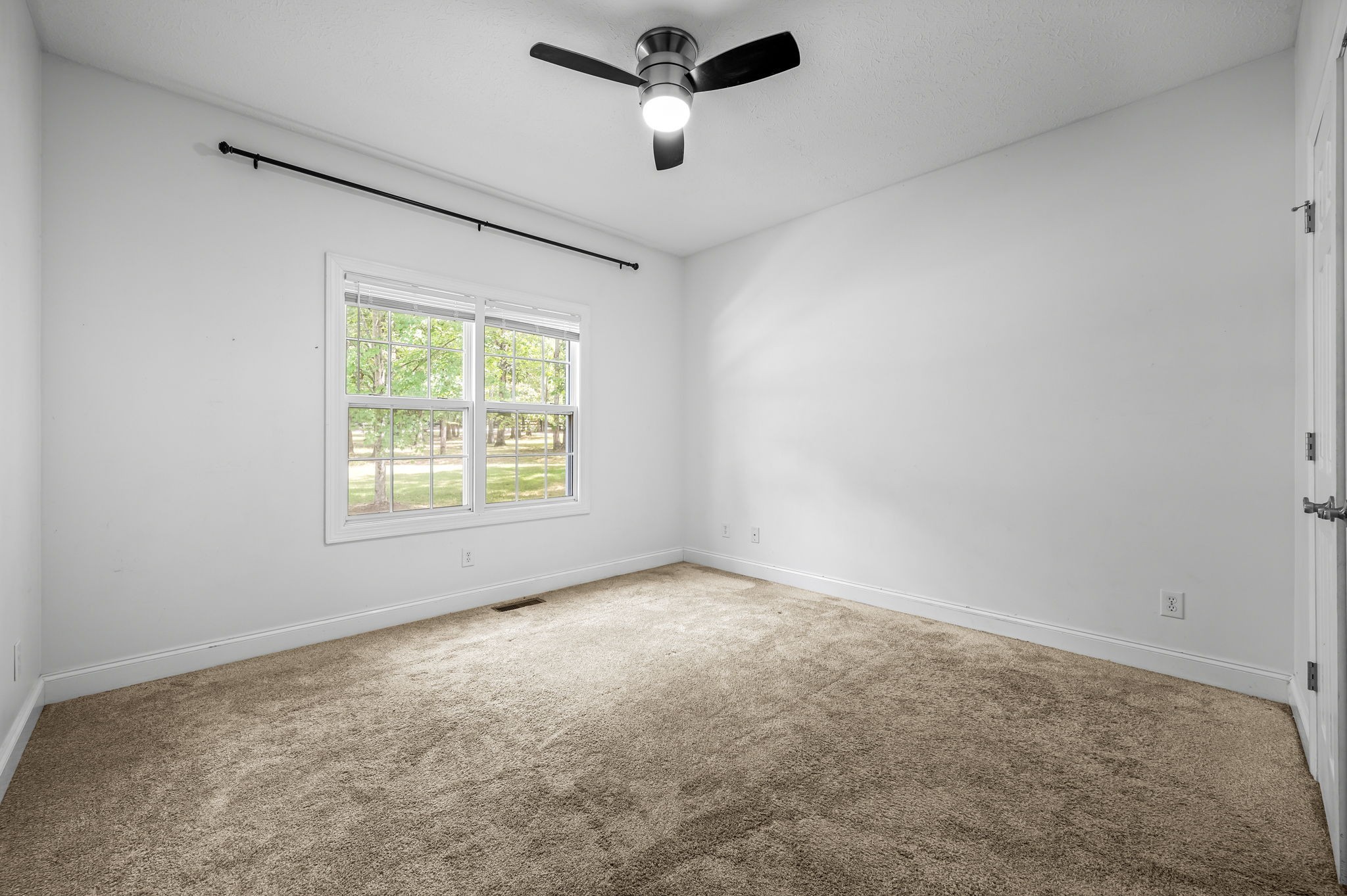 113 Rutledge Falls Road Tullahoma, TN 37388 - Photo 34 of 51 Gallery Image 34