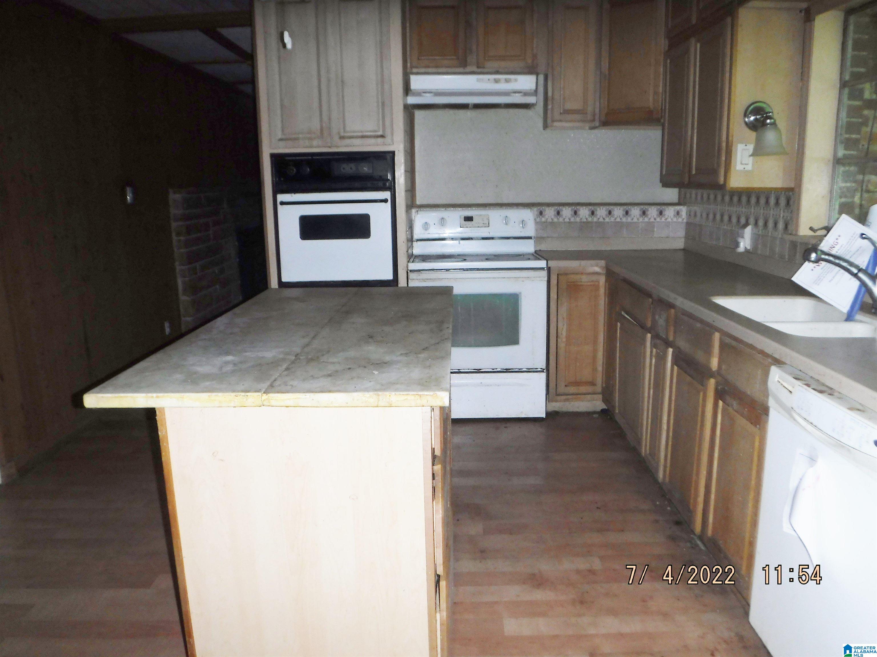 605 Merit Springs Road Gadsden, AL 35901 - Photo 5 of 21
