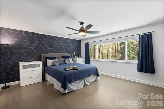 $650,000 | 2221 Glenwood Drive, Gastonia, NC 28054