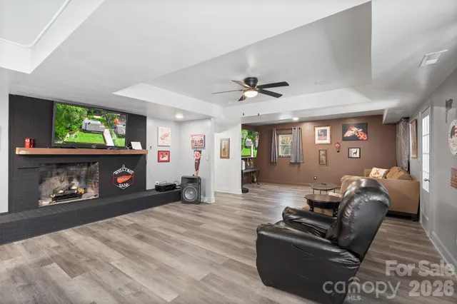 $650,000 | 2221 Glenwood Drive, Gastonia, NC 28054