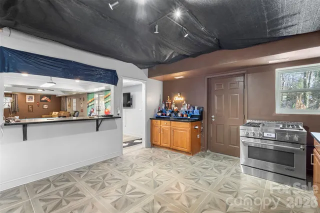 $650,000 | 2221 Glenwood Drive, Gastonia, NC 28054