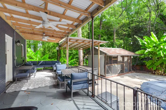 $650,000 | 2221 Glenwood Drive, Gastonia, NC 28054