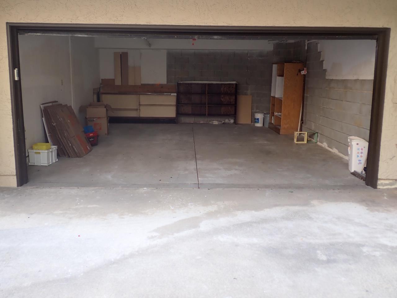 207 Monterey Road, Unit 7 Pacifica, CA 94044 - Photo 24 of 34 a living room with furniture
