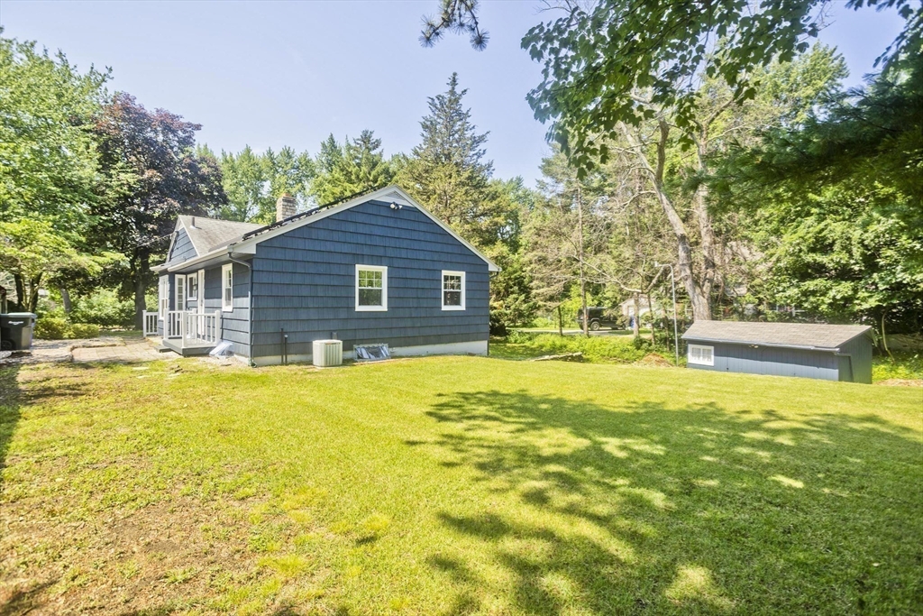 1988 Wilbraham Road Springfield, MA 01129 - Photo 37 of 39