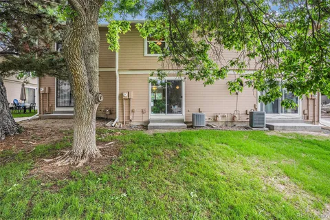 $260,000 | 1534 South Ouray Circle, Unit B, Aurora, CO 80017