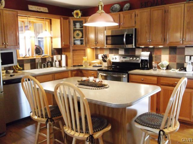 3514 Broadway Road Easton, PA 18040 - Photo 5 of 19 Gallery Image 5