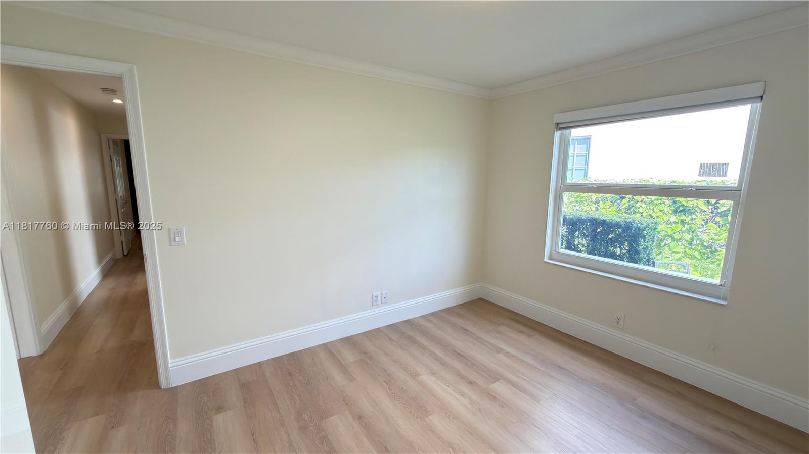 4221 Laurel Ridge Circle Weston, FL 33331 - Photo 24 of 57