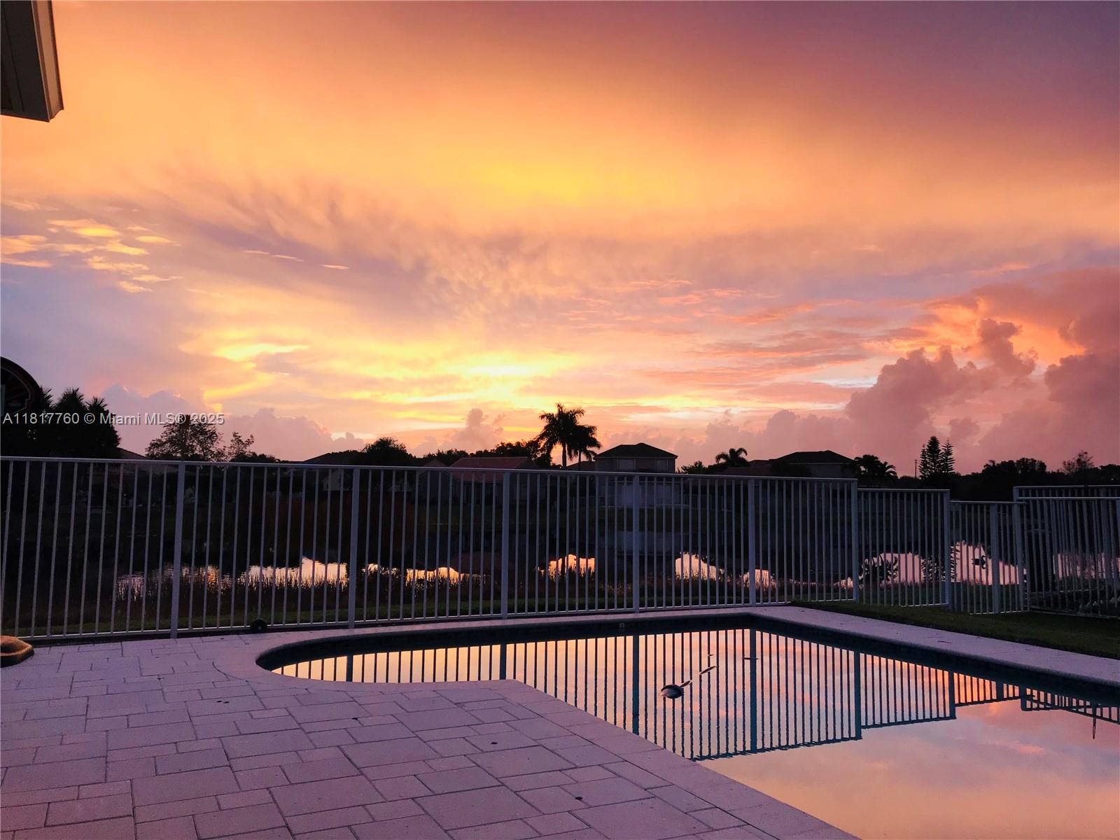 4221 Laurel Ridge Circle Weston, FL 33331 - Photo 43 of 57