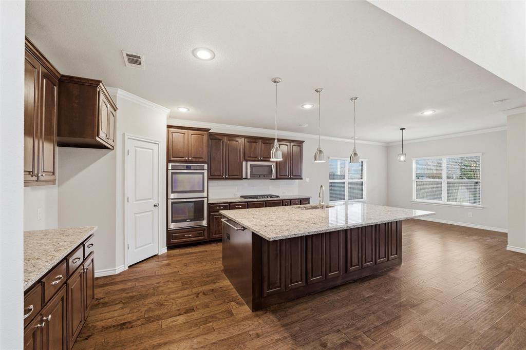 420 Prairie Run Aledo, TX 76008 - Photo 7 of 38