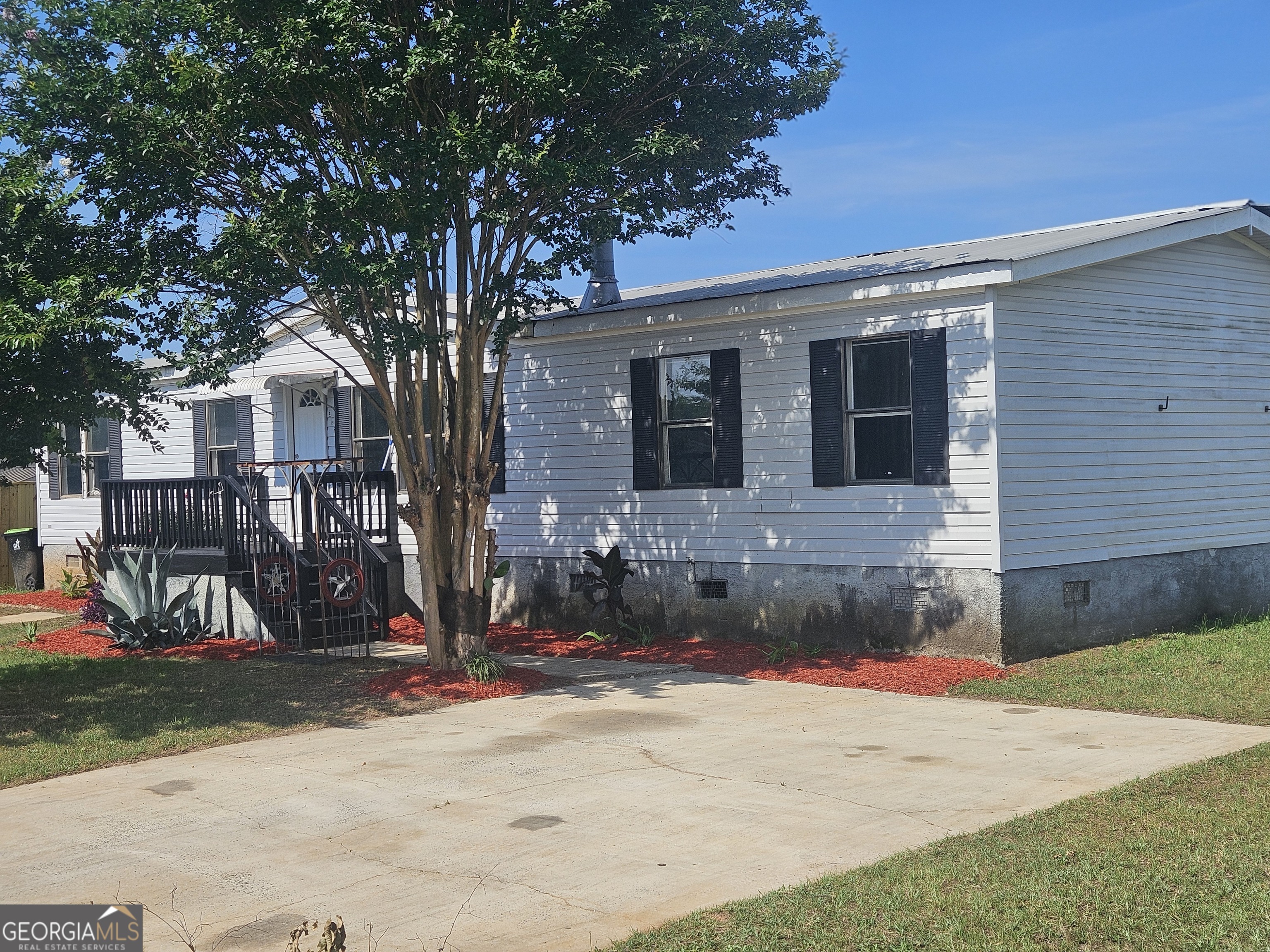 302 Waverly Lane Byron, GA 31008 - Photo 1 of 4