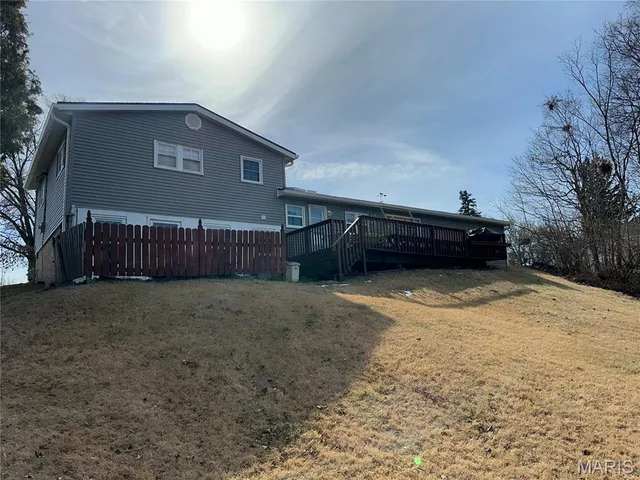 $258,000 | 35 Holiday Drive, Hannibal, MO 63401