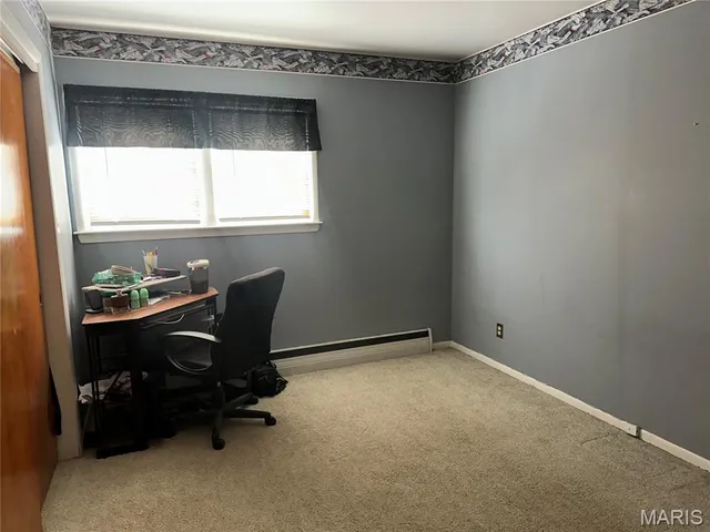 $265,000 | 35 Holiday Drive, Hannibal, MO 63401