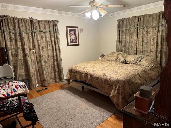 $258,000 | 35 Holiday Drive, Hannibal, MO 63401