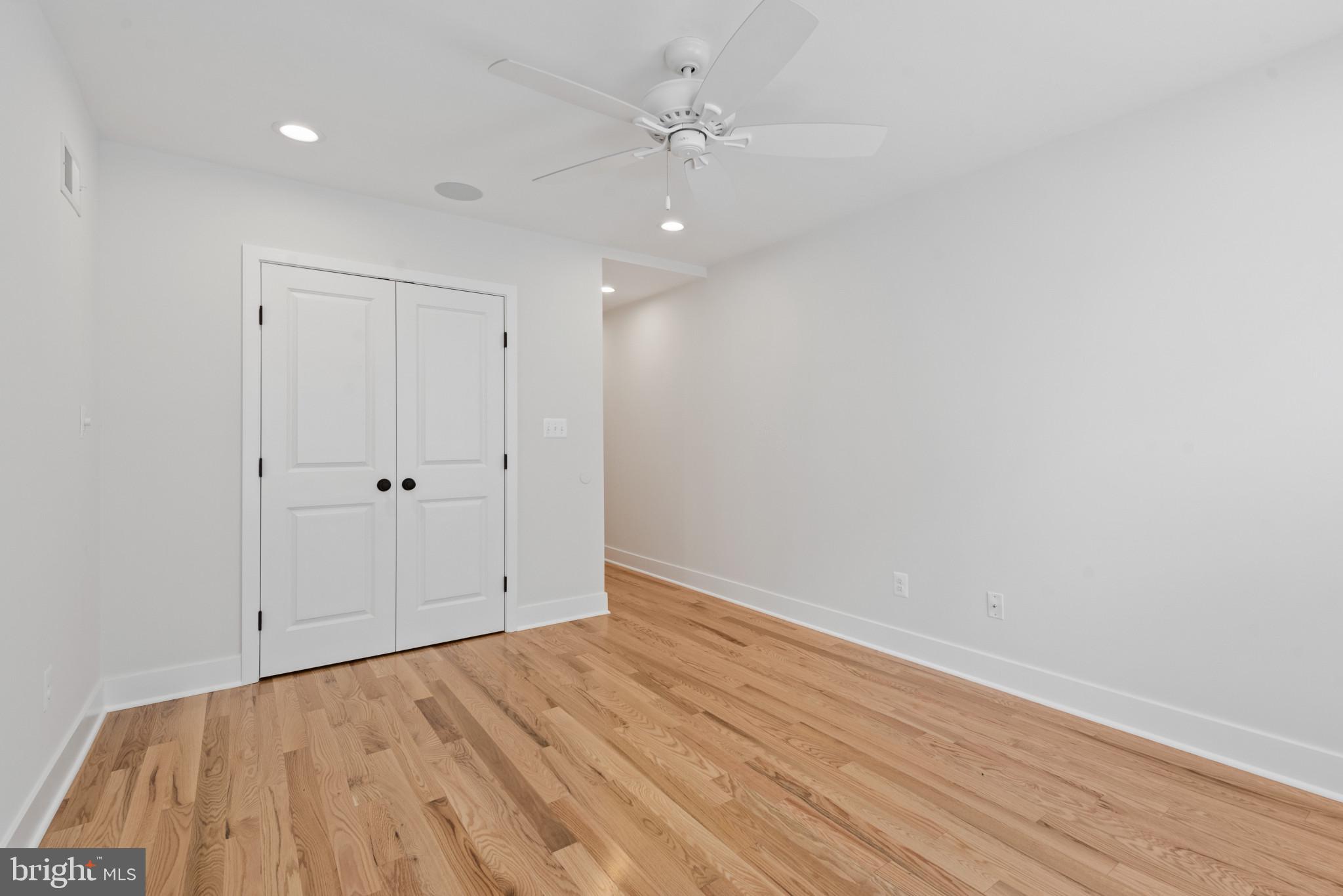 1005 Riverside Avenue Baltimore, MD 21230 - Photo 25 of 29 wooden floor in an empty room