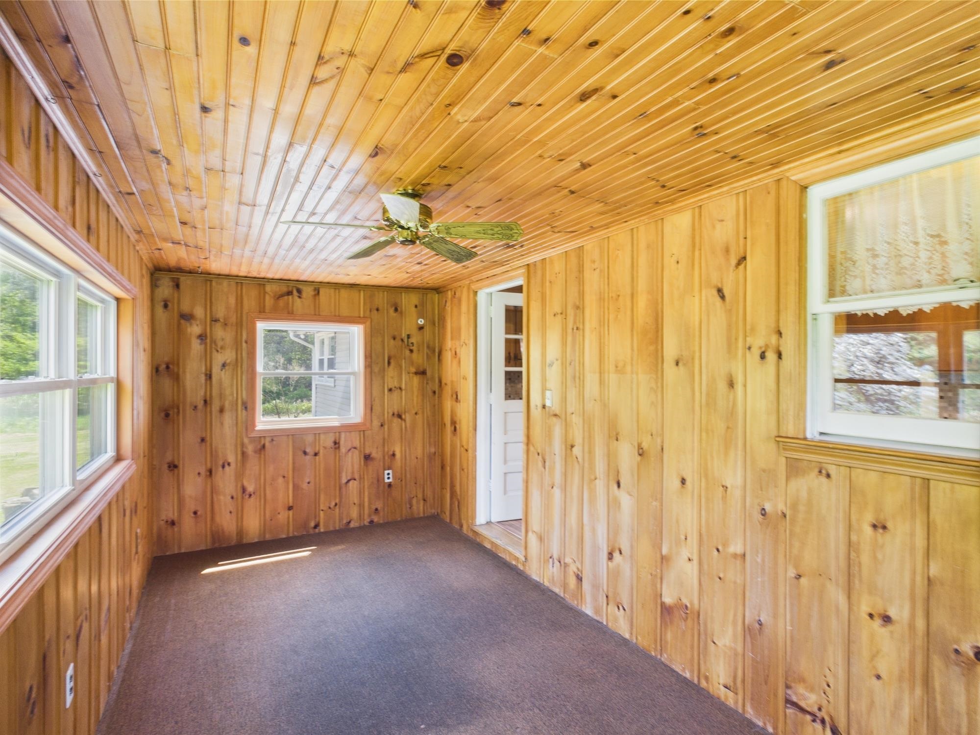 120 English Range Road Derry, NH 03038 - Photo 17 of 42