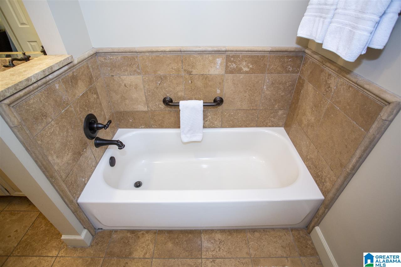 3308 Cheval Circle Birmingham, AL 35216 - Photo 33 of 41