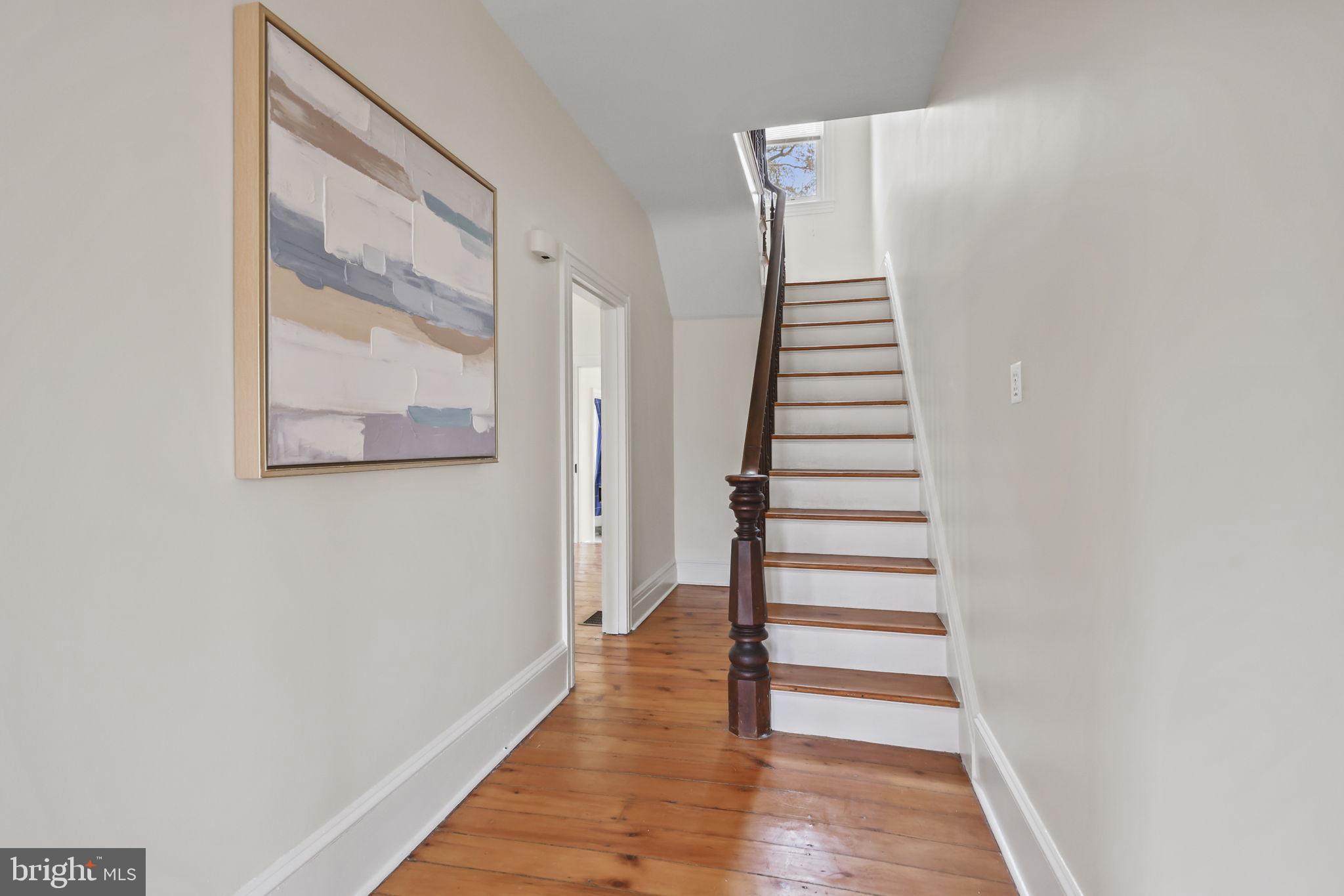 38 Mercer Street Hamilton, NJ 08690 - Photo 19 of 53 Foyer