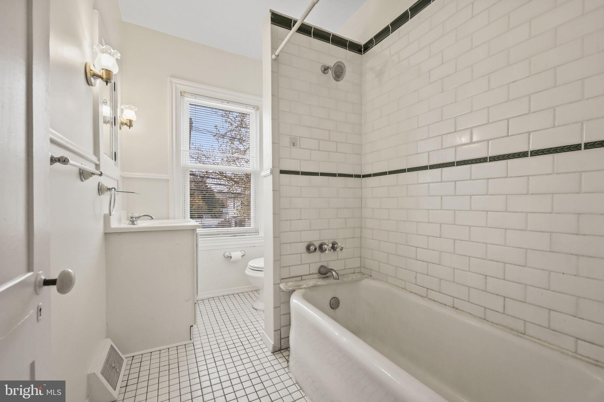 38 Mercer Street Hamilton, NJ 08690 - Photo 27 of 53 Upstairs Bathroom