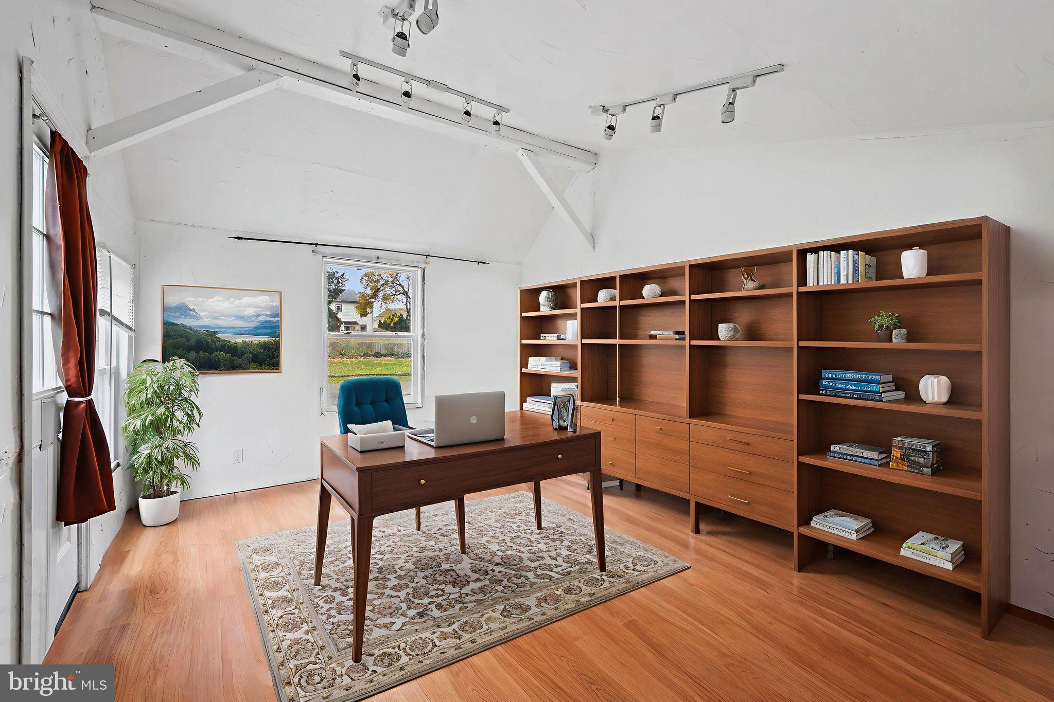 38 Mercer Street Hamilton, NJ 08690 - Photo 33 of 53 Studio in Backyard