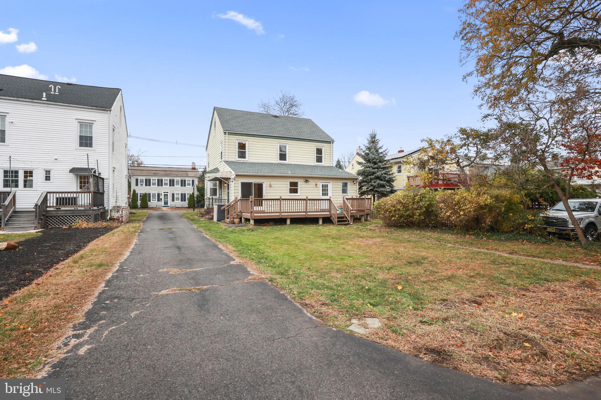 38 Mercer Street Hamilton, NJ 08690 - Photo 37 of 53 Backyard