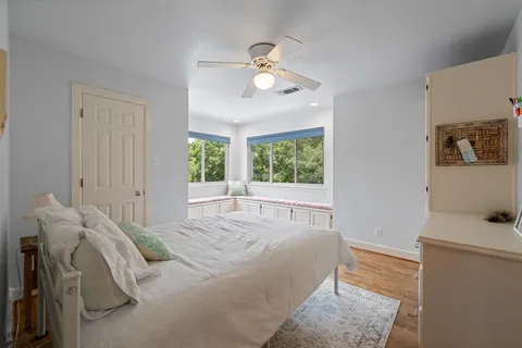 $869,900 | 613 Armadillo Court, Cedar Hill, TX 75104