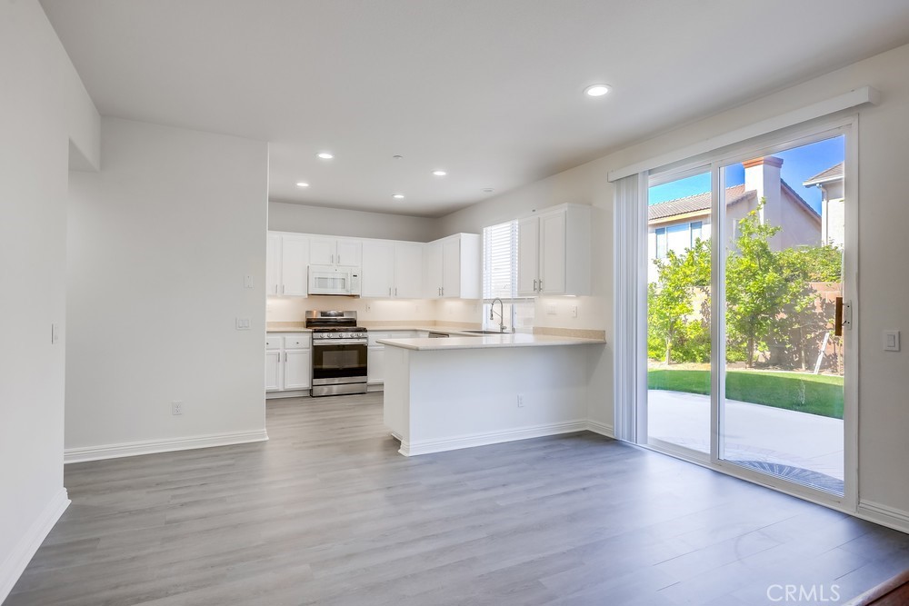 321 North Riley Court Placentia, CA 92870 - Photo 20 of 65