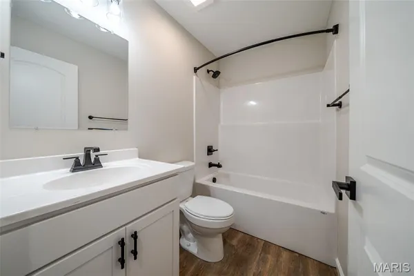 $304,900 | Undisclosed Address, Wright City, MO 63390