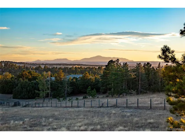 a view of outdoor space with mountain view