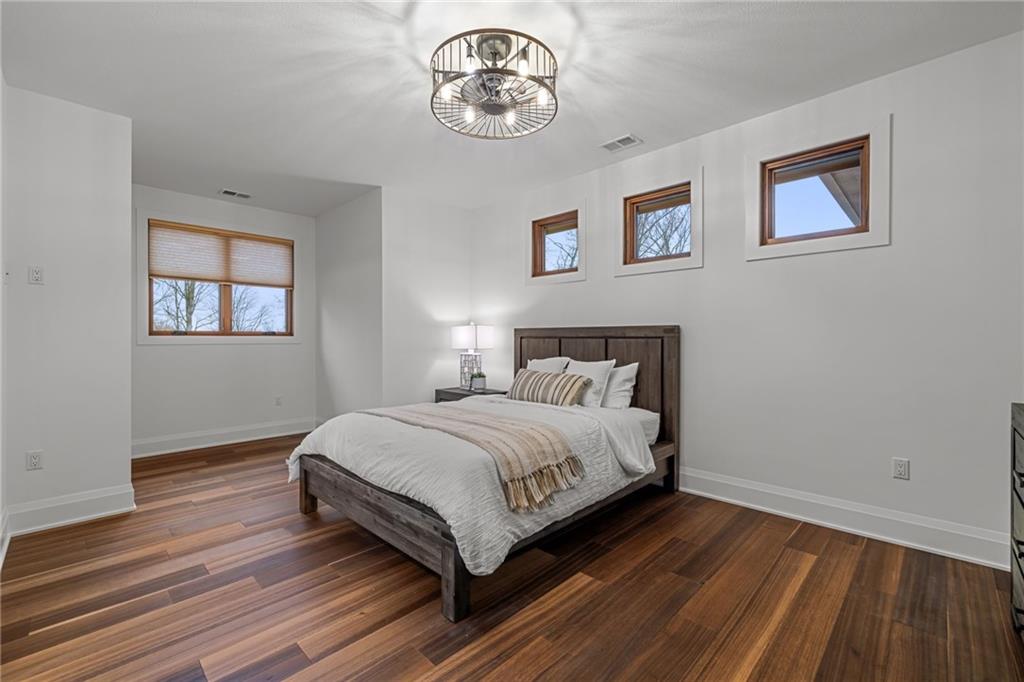 10485 Grubbs Road Wexford, PA 15090 - Photo 32 of 50 Spacious guest bedroom