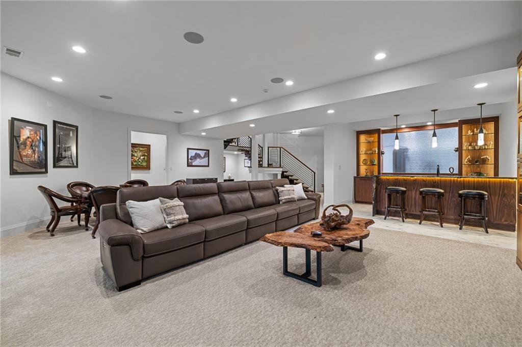 10485 Grubbs Road Wexford, PA 15090 - Photo 41 of 50 Huge open floor plan!