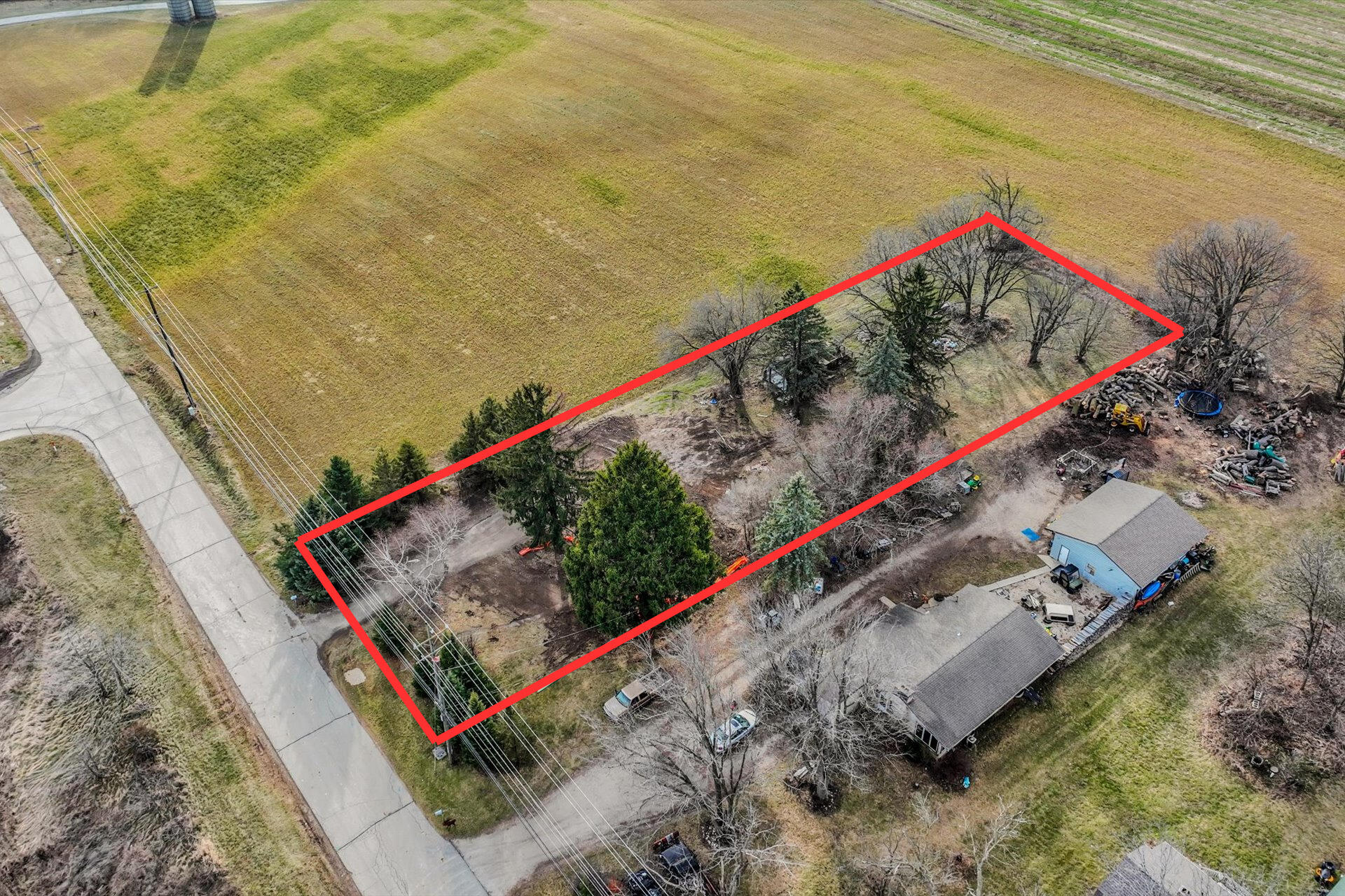 3911 Campbell Trace Road Delafield, WI 53029 - Photo 1 of 1 Property Line