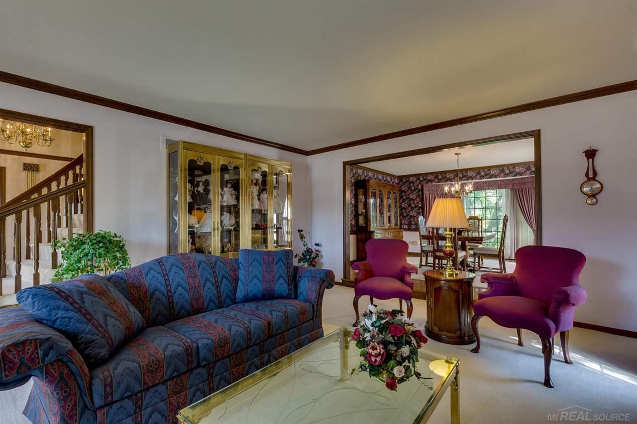 3026 Quail Ridge Circle Rochester Hills, MI 48309 - Photo 6 of 55