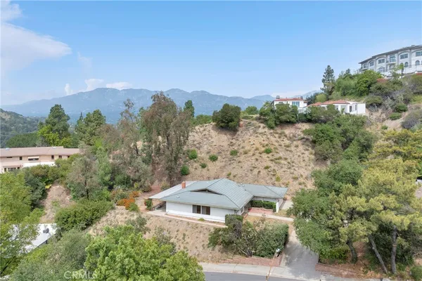 $1,500,000 | 3737 San Augustine Drive, Glendale, CA 91206