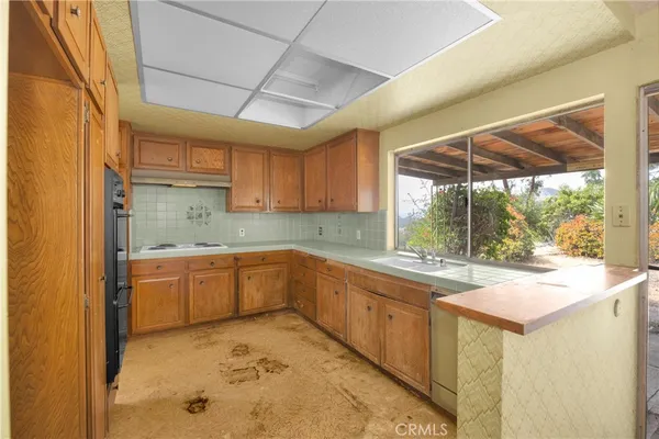 $1,500,000 | 3737 San Augustine Drive, Glendale, CA 91206