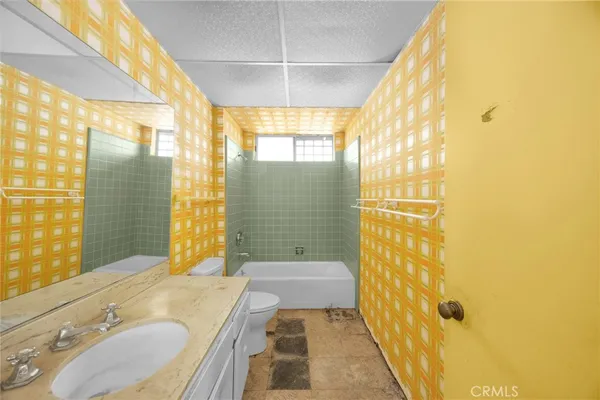 $1,500,000 | 3737 San Augustine Drive, Glendale, CA 91206