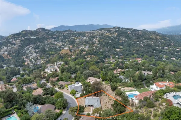 $1,500,000 | 3737 San Augustine Drive, Glendale, CA 91206