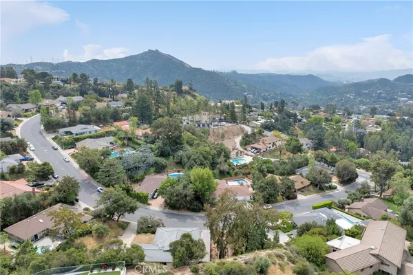 $1,500,000 | 3737 San Augustine Drive, Glendale, CA 91206