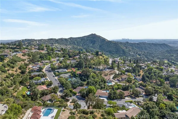 $1,500,000 | 3737 San Augustine Drive, Glendale, CA 91206