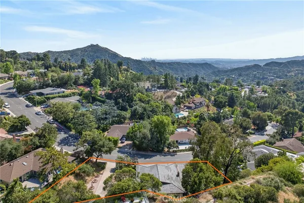 $1,500,000 | 3737 San Augustine Drive, Glendale, CA 91206