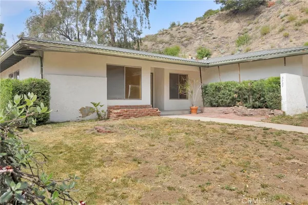 $1,500,000 | 3737 San Augustine Drive, Glendale, CA 91206