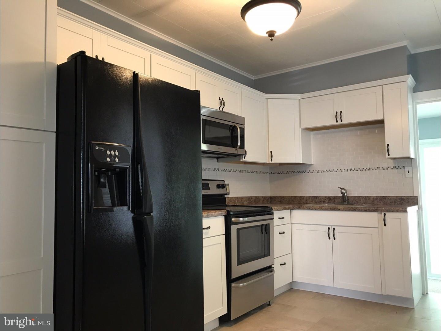 373 Hazel Street Reading, PA 19611 - Photo 6 of 22 Kitchen