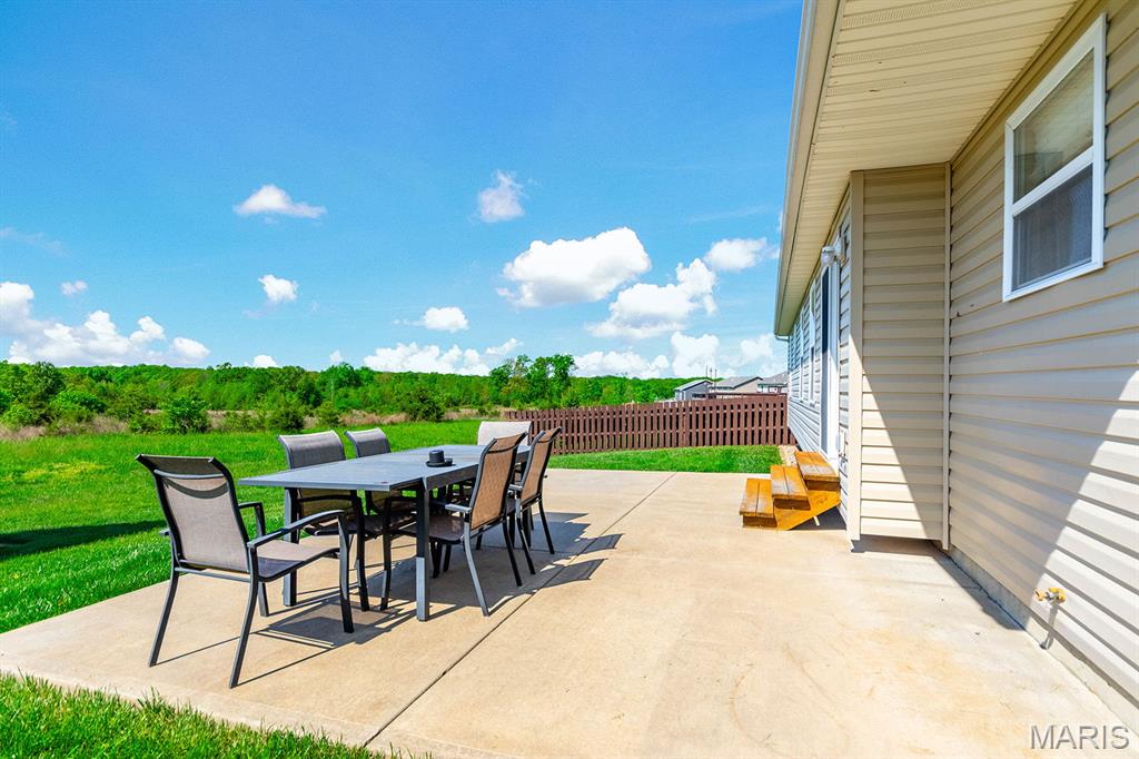 107 Chestnut Ridge Drive Wright City, MO 63390 - Photo 9 of 40