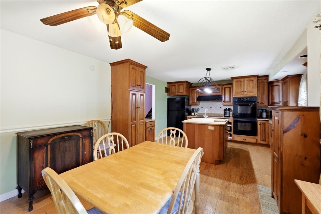 297 Montgomery Road Westfield, MA 01085 - Photo 14 of 41
