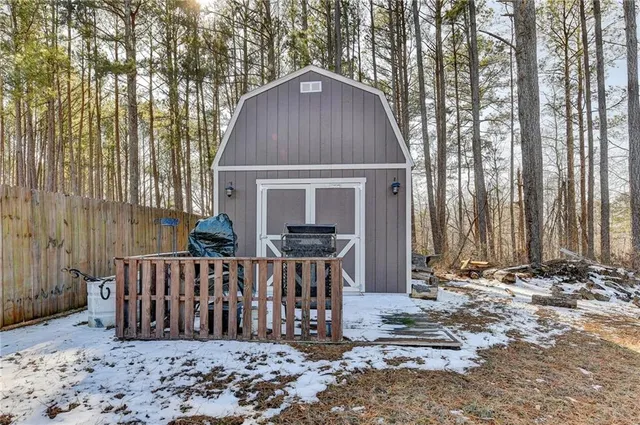 $519,000 | 204 Lynn Road, Bethlehem, GA 30620