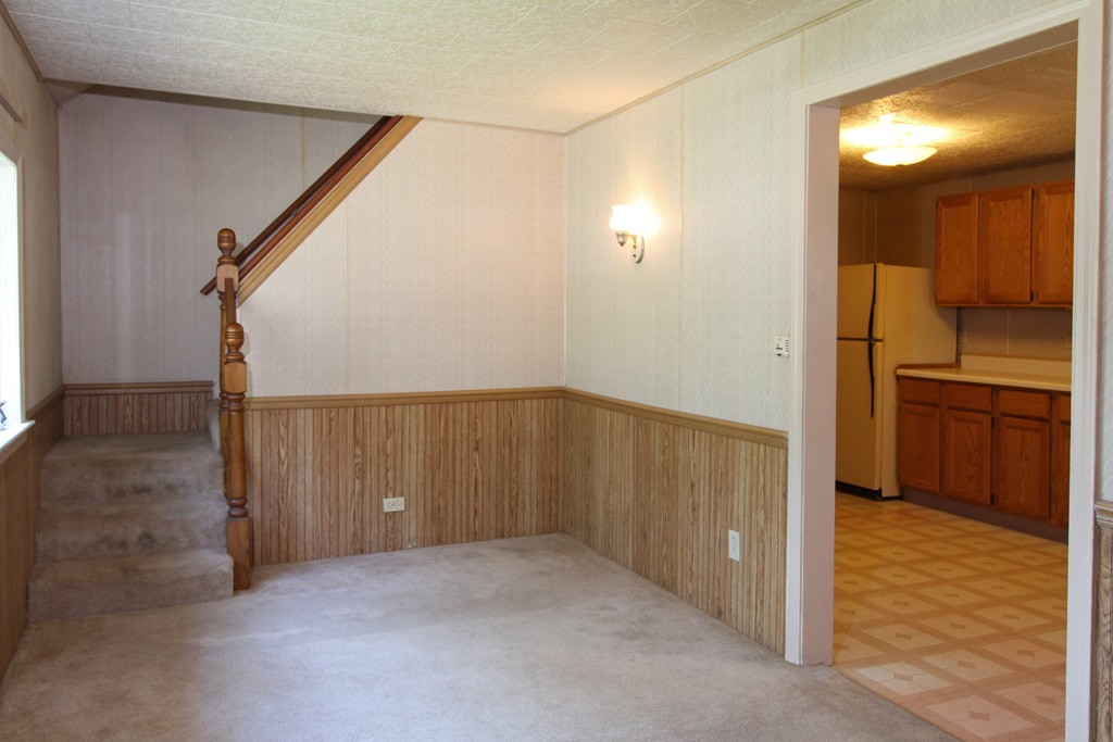 320 Leominster Road Sterling, MA 01564 - Photo 3 of 7 Gallery Image 3