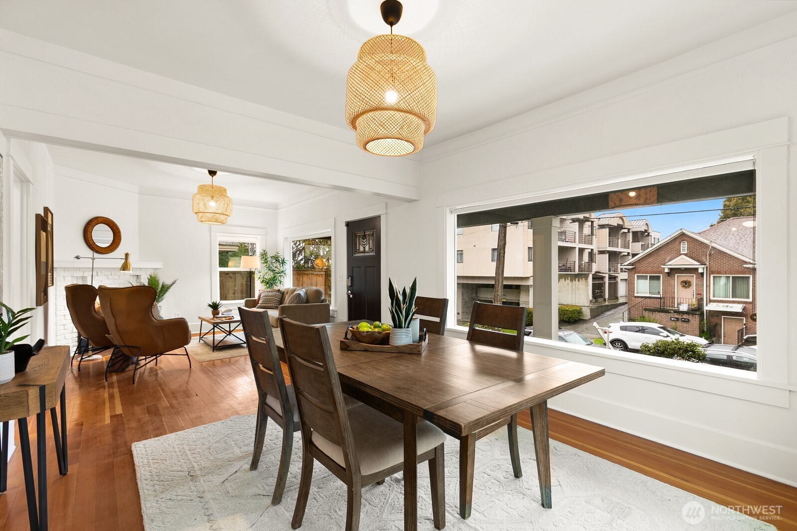 4207 Southwest Manning Street Seattle, WA 98116 - Photo 13 of 28