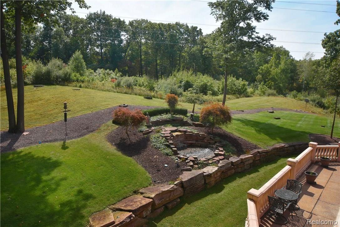 2831 Cranbrook Ridge Court Rochester, MI 48306 - Photo 23 of 47 Cran brook Ridge 2831_23.JPG