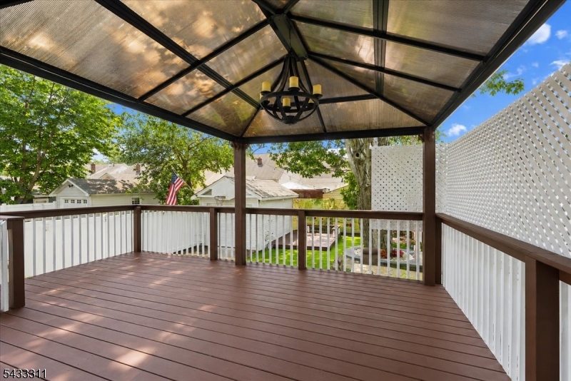 175 Colonial Road West Union, NJ 07083 - Photo 40 of 50