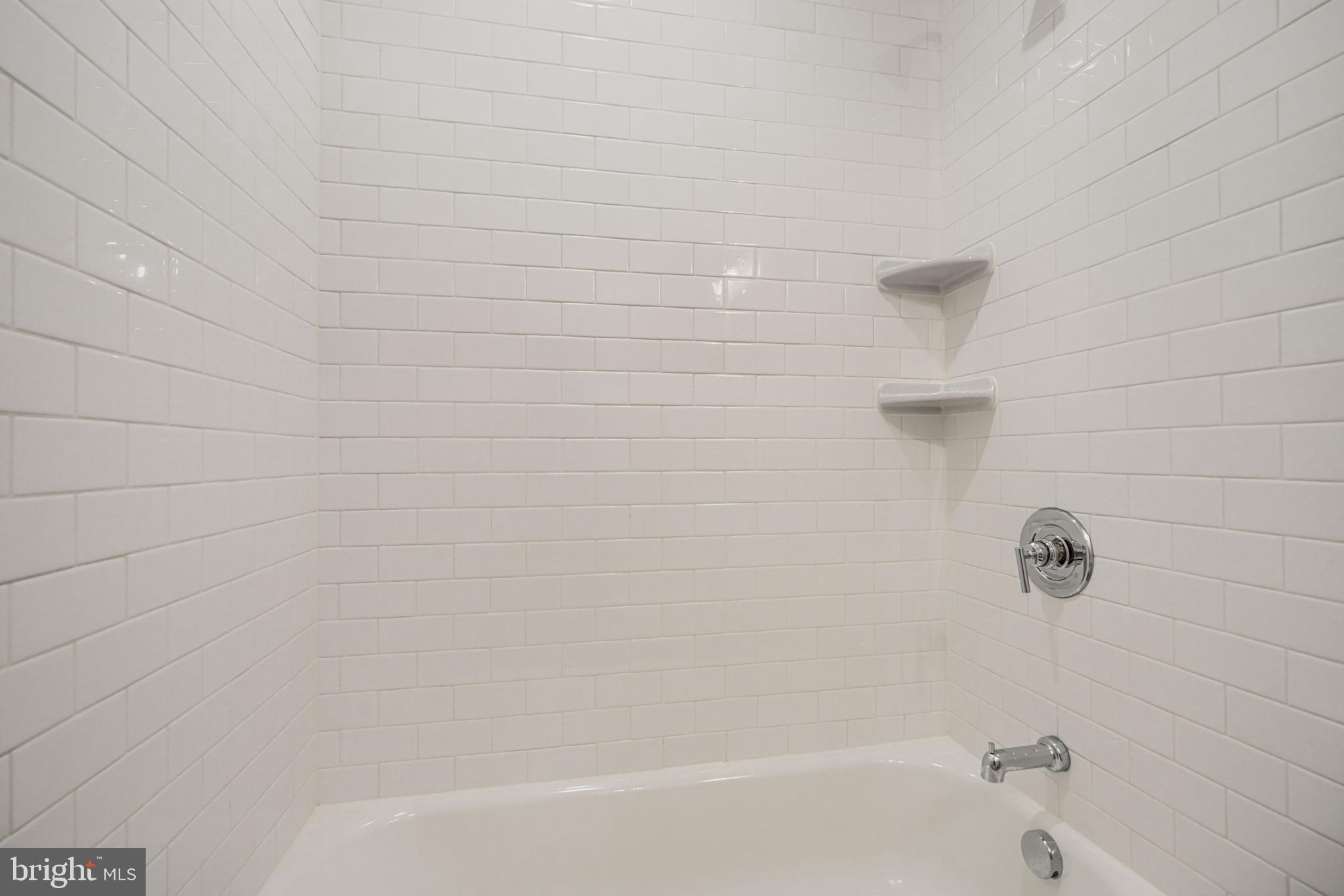 2229 Bank Street Baltimore, MD 21231 - Photo 17 of 47 Lower Bathroom