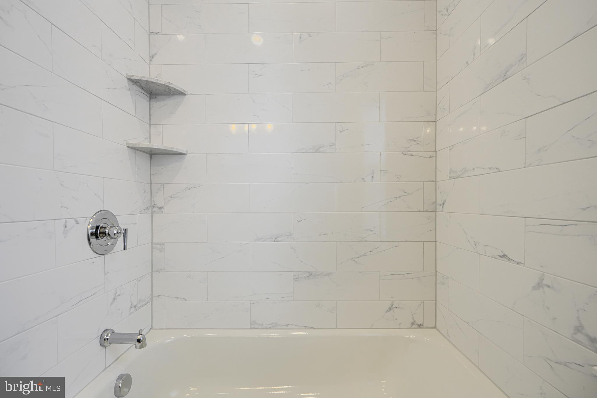 2229 Bank Street Baltimore, MD 21231 - Photo 23 of 47 Front Bathroom